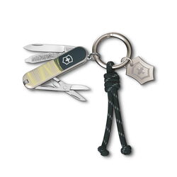 VICTORINOX ÇAKI - Victorinox 0.6223.E223 Classic SD Çakı, New York Style (1)